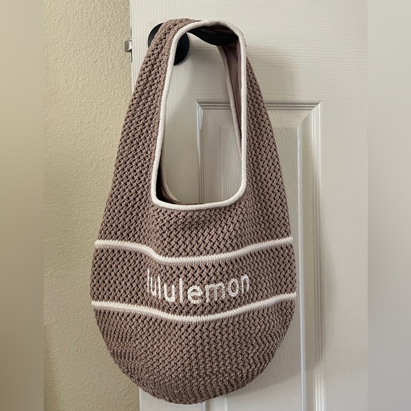 Lululemon Cotton Crochet Shoulder Bag Nutmeg/Light Ivory SOLD OUT COLOR 7L - Picture 12 of 13